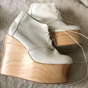 Deandri white platform booties
